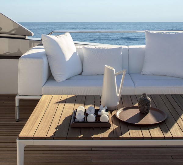 Flybridge (sistership)