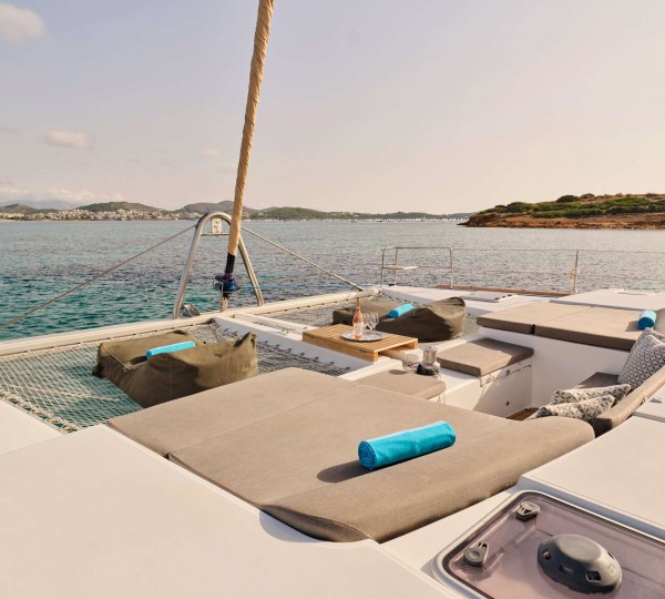 Foredeck lounge and trampolines