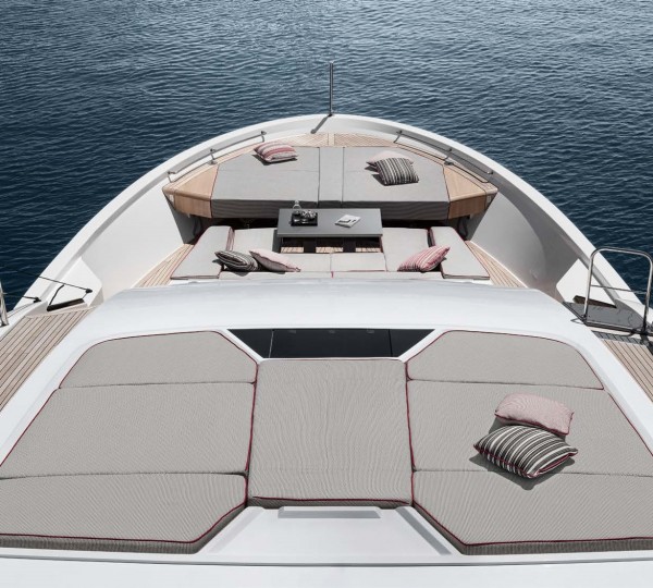 Foredeck sun pads and lounge area