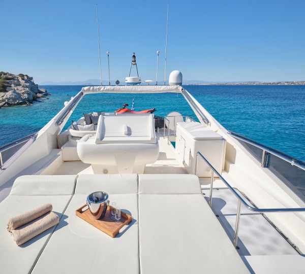 Flybridge sun bathing