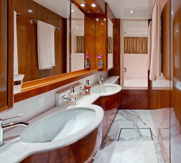Master ensuite