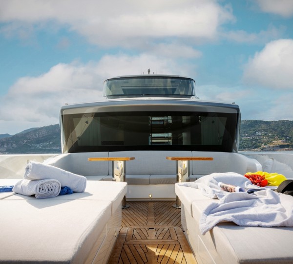 Plenty of sun bathing opportunities