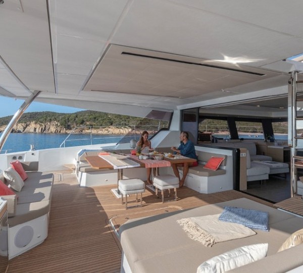 Sociable aft deck
