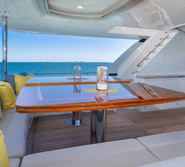 Flexible aft deck tables