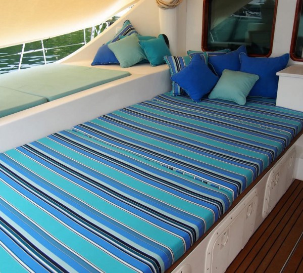 FUERTE 3 Lounge Pad Cockpit