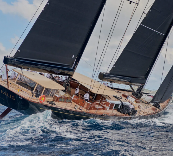 Luxury Yacht MAXIMUS Under Sail