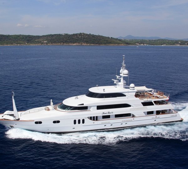 Charter Luxury Superyacht Keri Lee III