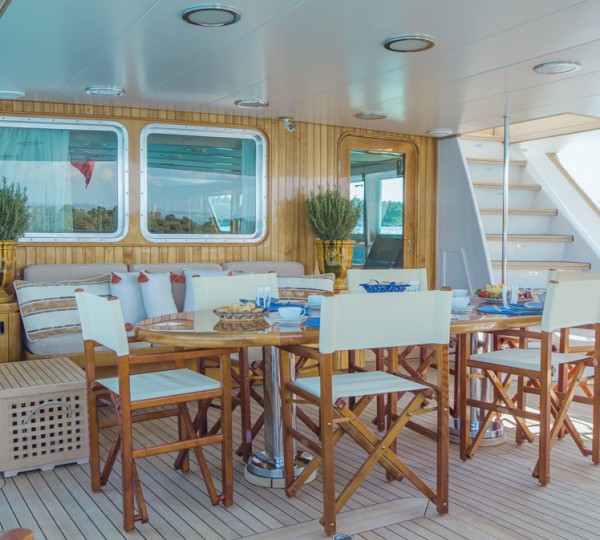 Main Deck Aft Dining Table