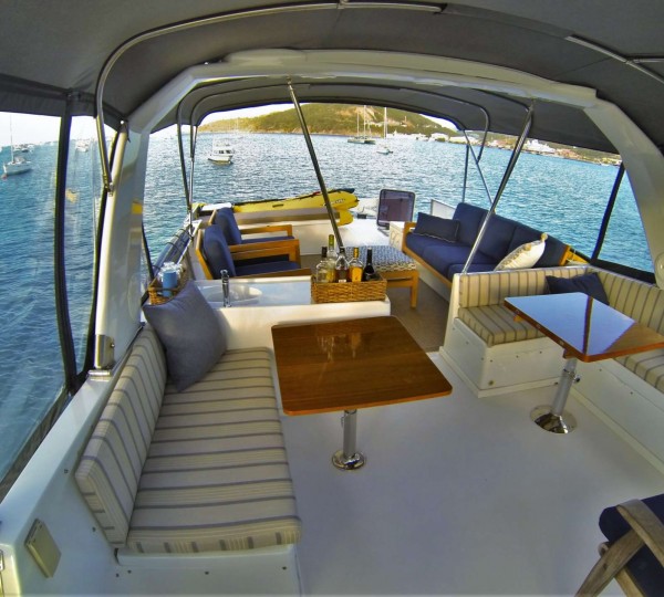 Motor Yacht MCGREGOR III  Fly Bridge