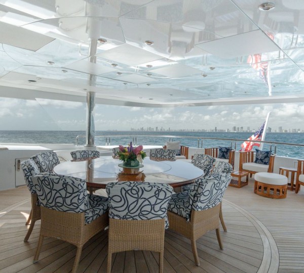 Upper Deck Dining And Seating