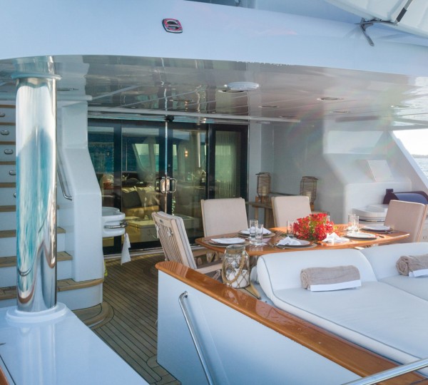 20201216-HIATUS Exterior - Main Deck Dining Area