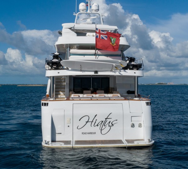 20201216-HIATUS Exterior