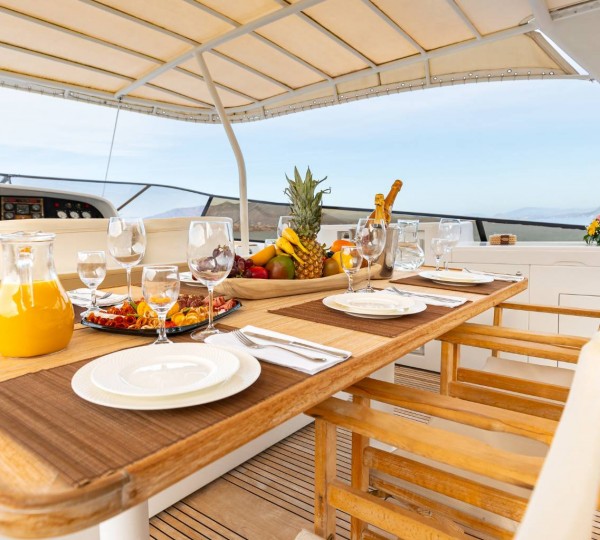 Deck Dining