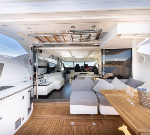 Main Deck Aft Through To Main Salon