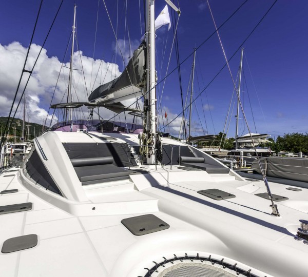 Sailing Catamaran ALLURE 64 Bow