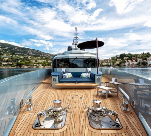 Main Deck Forward Seating Area