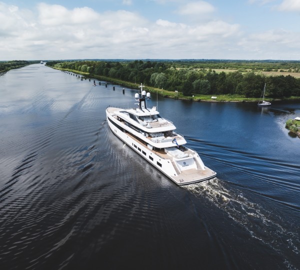 Motor Yacht HAVEN On Route To Her New Owner