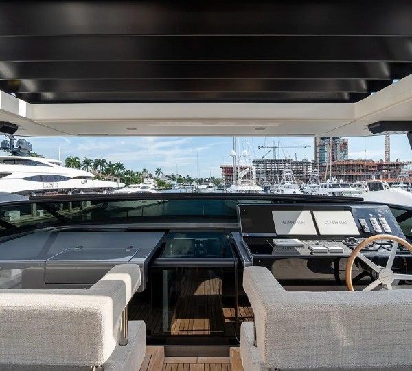 Sun Deck Helm Controls