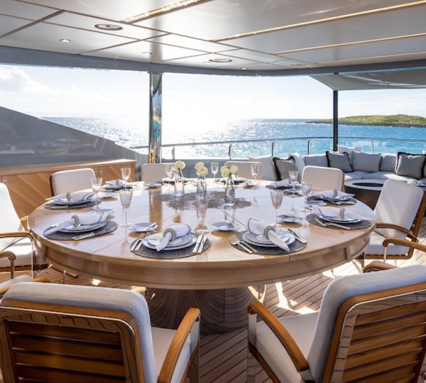 Upper Deck Aft Dining