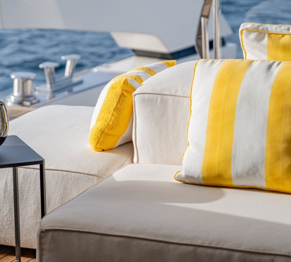 Beautiful Deck Furnishings