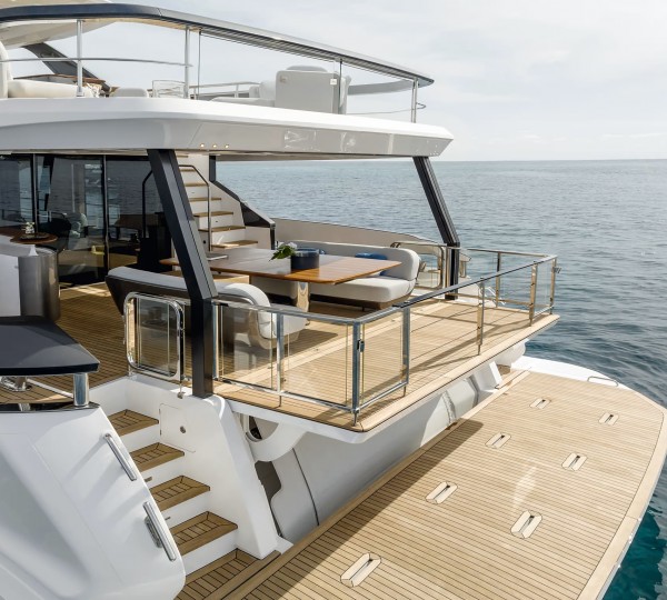 Deck 2 Deck Aft Terrace