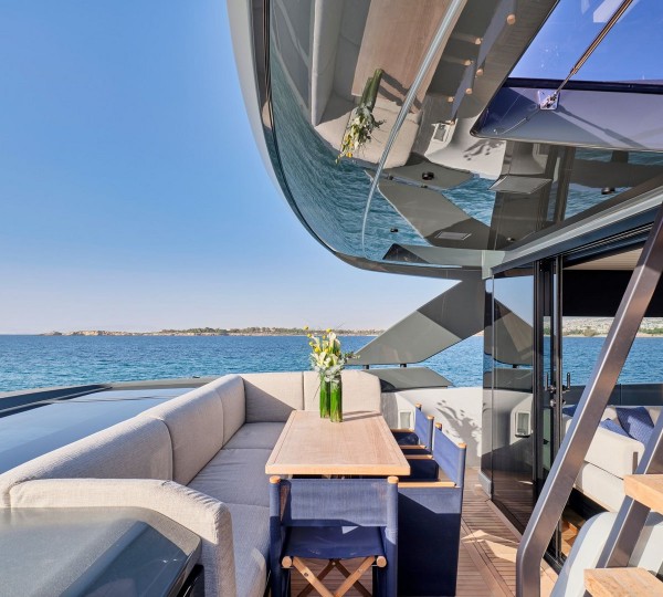 Deck Al Fresco Dining