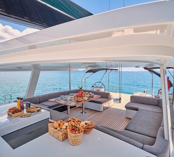 Dining And Seating On Main Deck