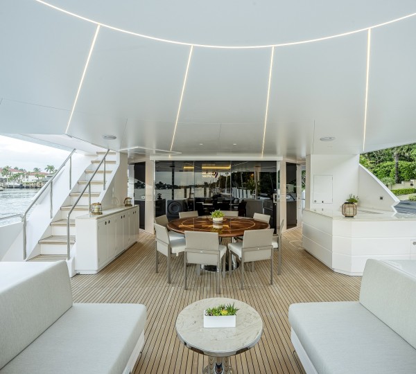 Main Deck Aft View Into Main Salon