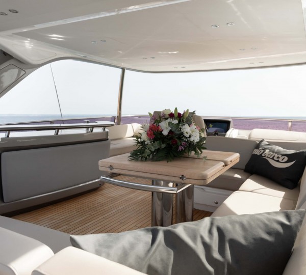 Sun Deck Dining Area