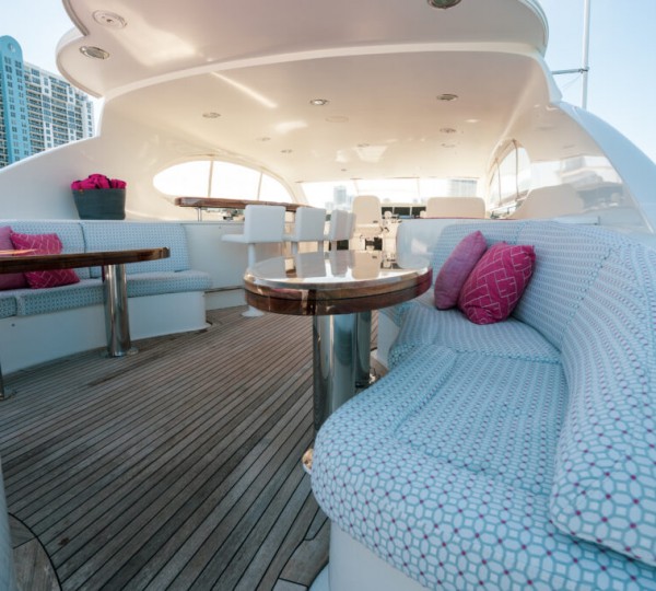 Sun Deck Seating