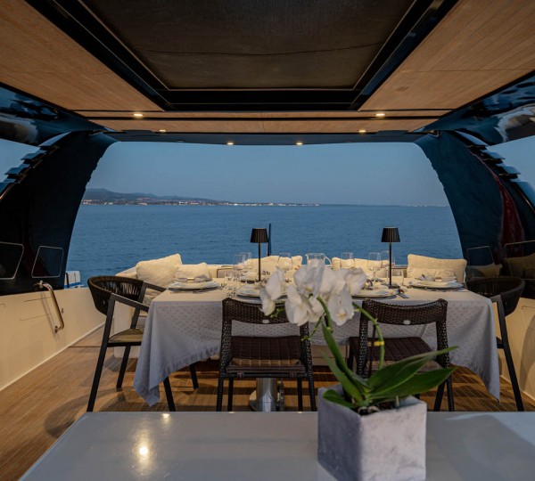 Al Fresco Evening Meal