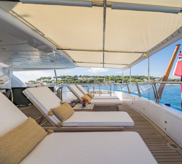 Sun Neds On Bridge Deck