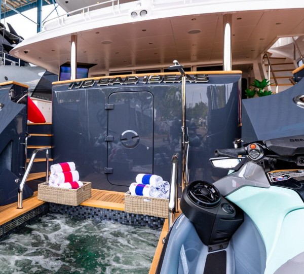 Beach Platform With Pool