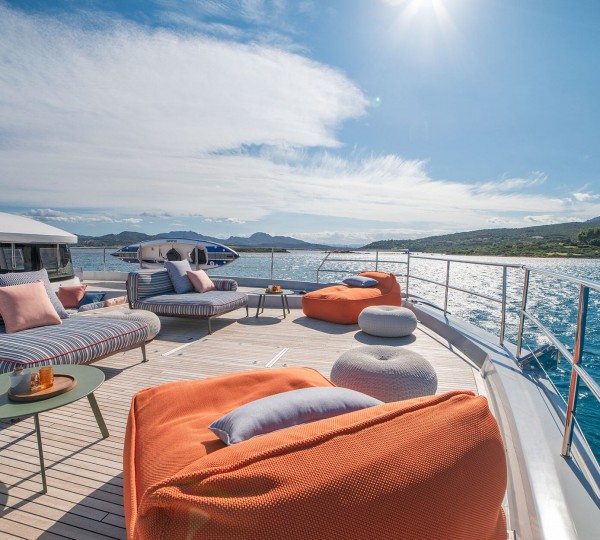 Foredeck Furnishings