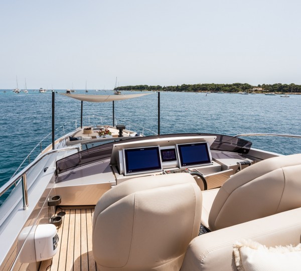 Sun Deck Helm - View Forward