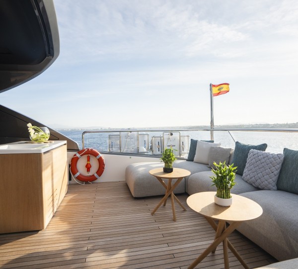 Seating On Bridge Deck