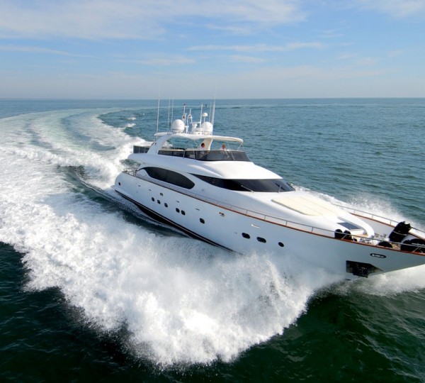M/Y CUDU - Main shot