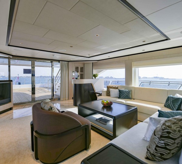 Comfortable sky lounge