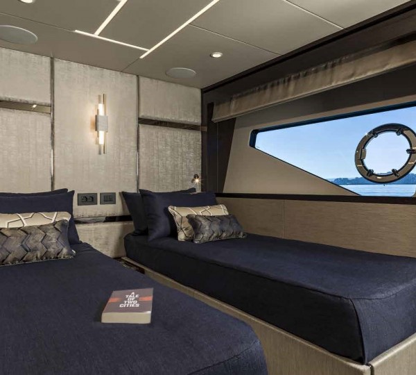 Large windows in twin cabin