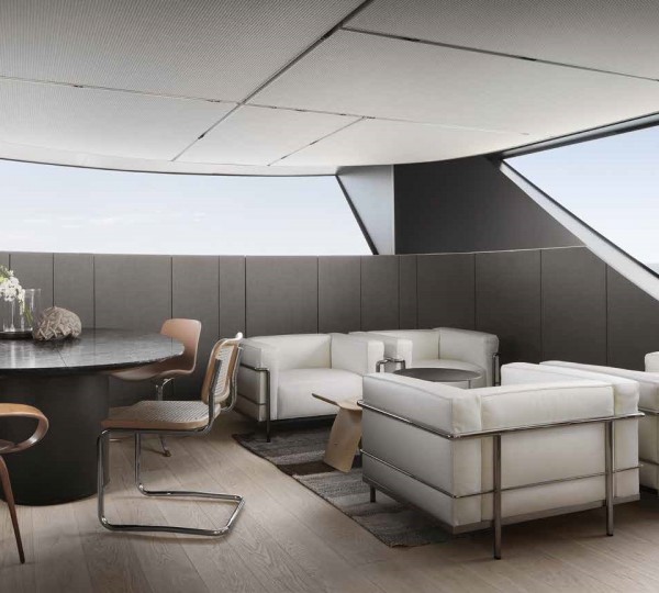 Versatile casual dining and lounge