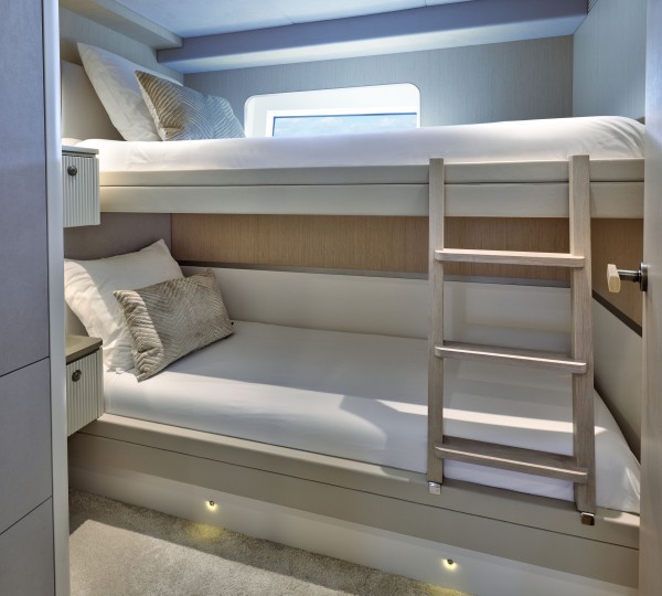 Bunk cabin for kids or crew