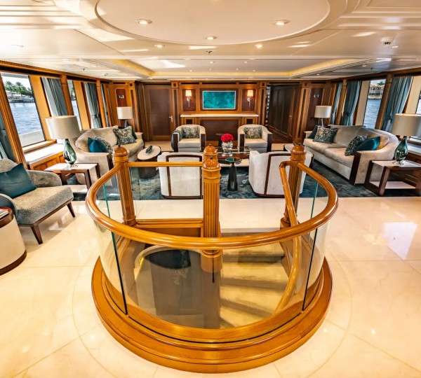 Main Deck Salon