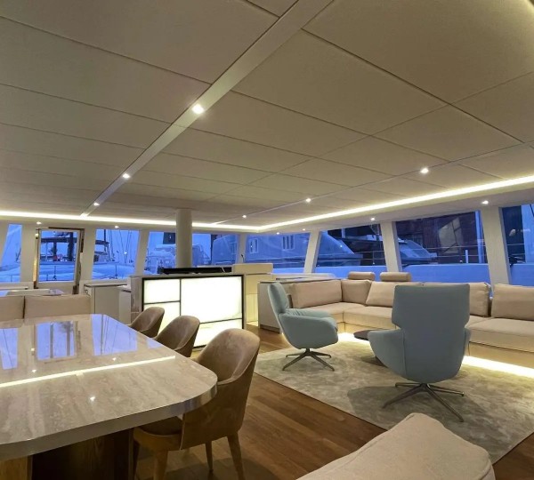 Main Salon And Dining