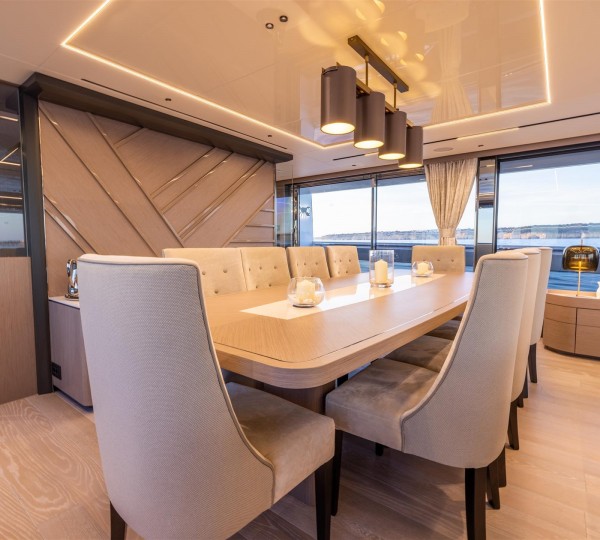 Main Salon Dining Room