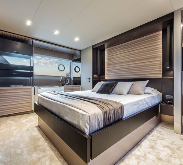 Master Suite (sistership)