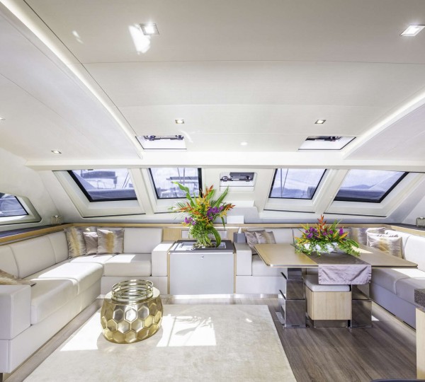 Sailing Catamaran ALLURE 64 Main Salon