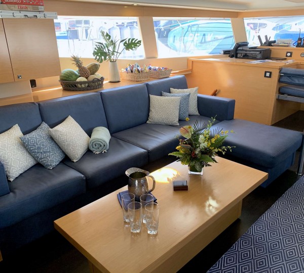 Sailing Catamaran ODYSSEA Main Salon