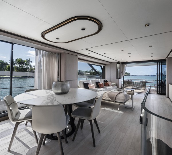 Main Salon Alternative View (sistership)