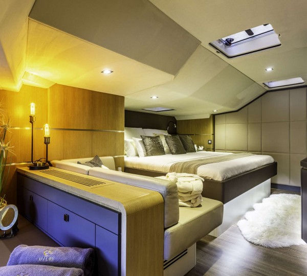 Sailing Catamaran ALLURE 64 Cabin