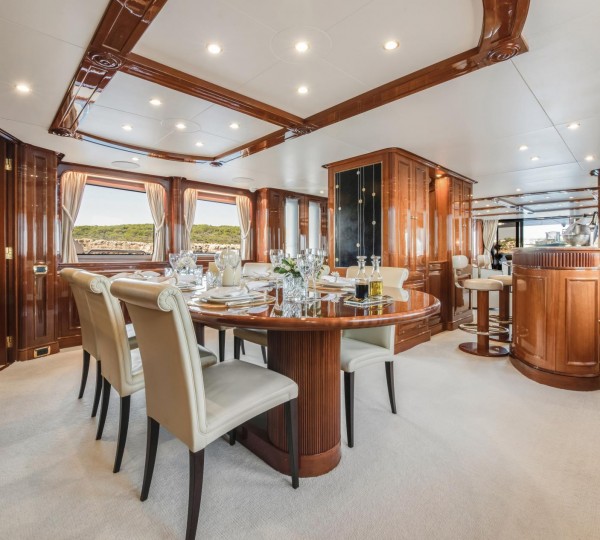 Main Salon Dining And Bar